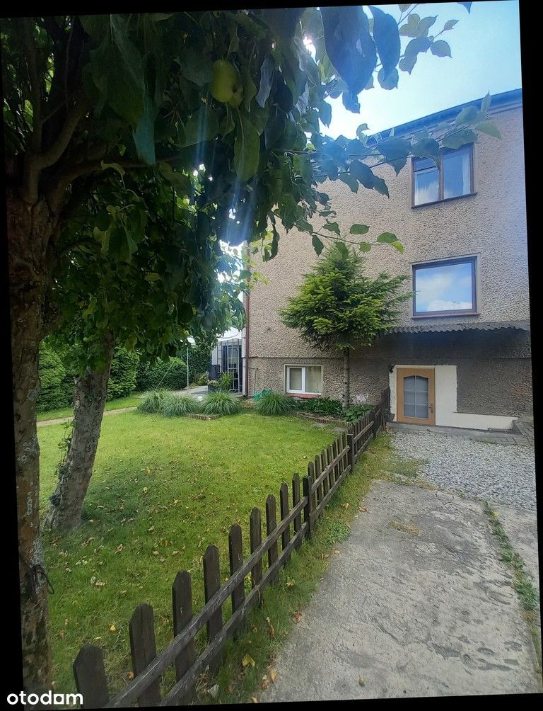 Dom wolnostojący, Wrocław Karłowice.