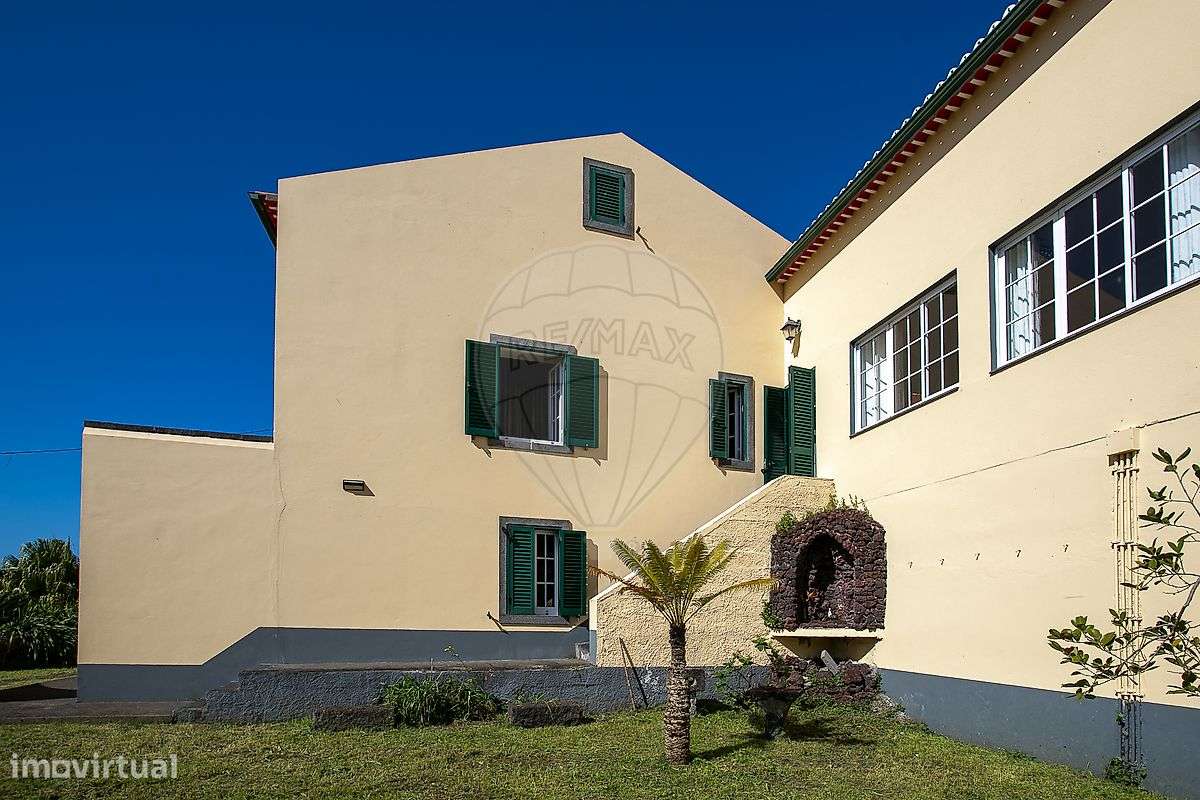 Moradia T6 para venda - Grande imagem: 3/32