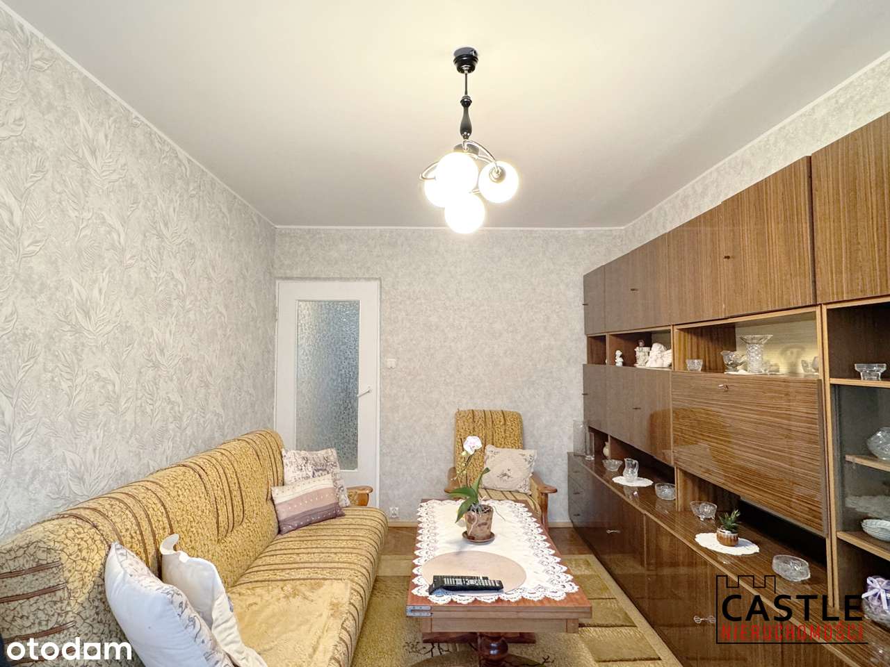 4 pokoje w świetnej lokalizacji. Do własnej aranżacji. I piętro,balkon - Pełny obrazek: 4/16