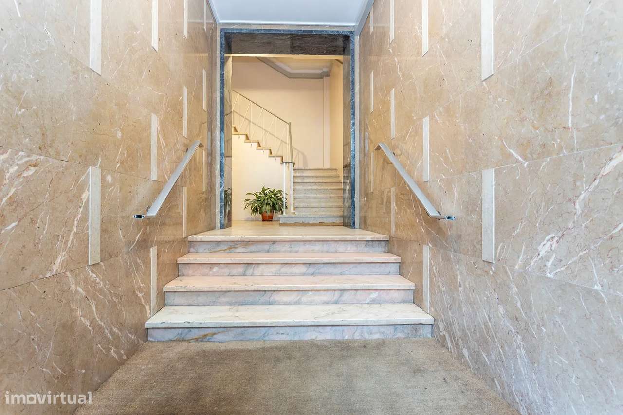 Apartamento T4 em Queluz, Sintra - Grande imagem: 2/27