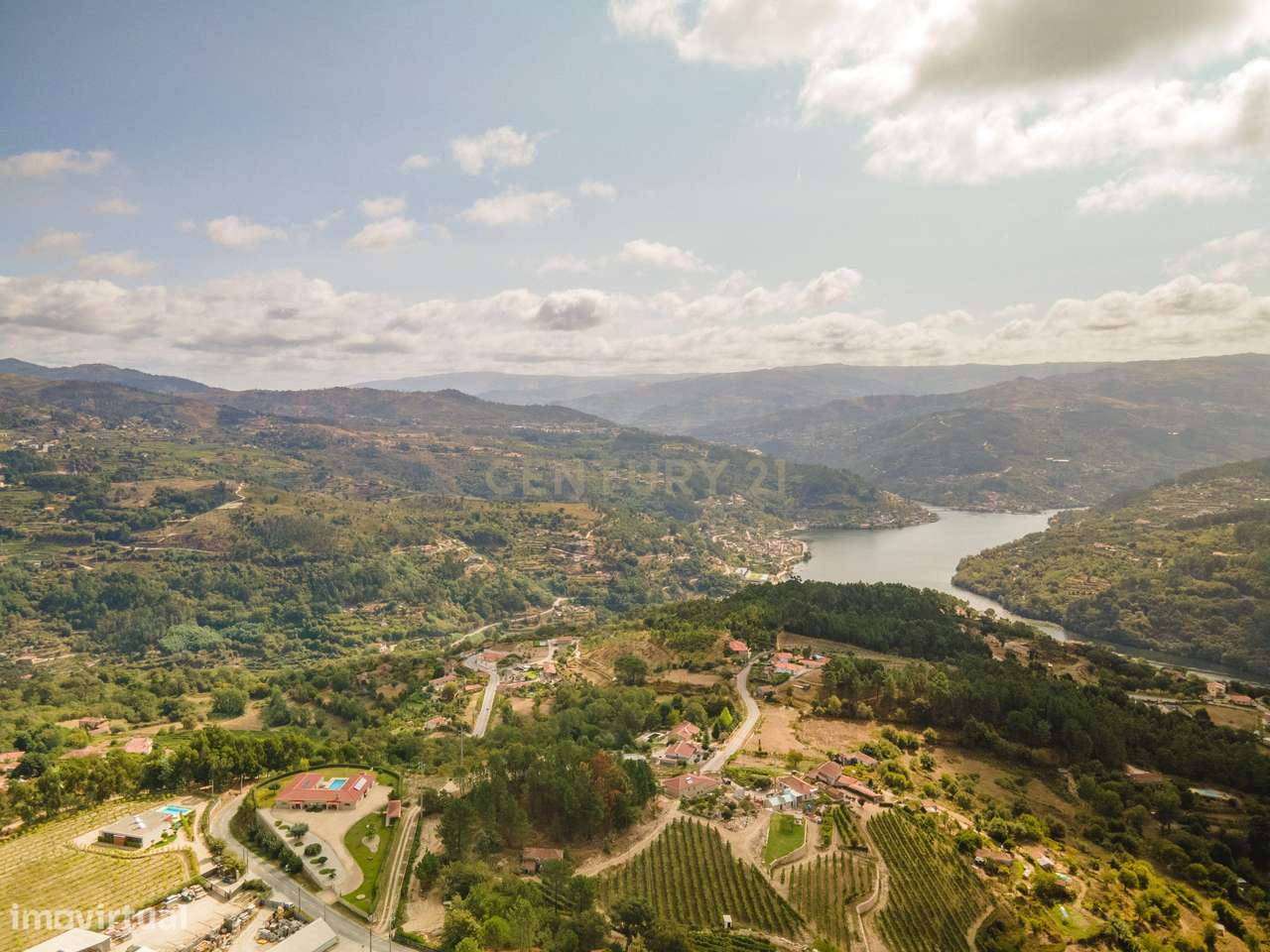 Terreno com vista Rio em Paços de Gaiolo, Marco de Canaveses - Grande imagem: 4/12