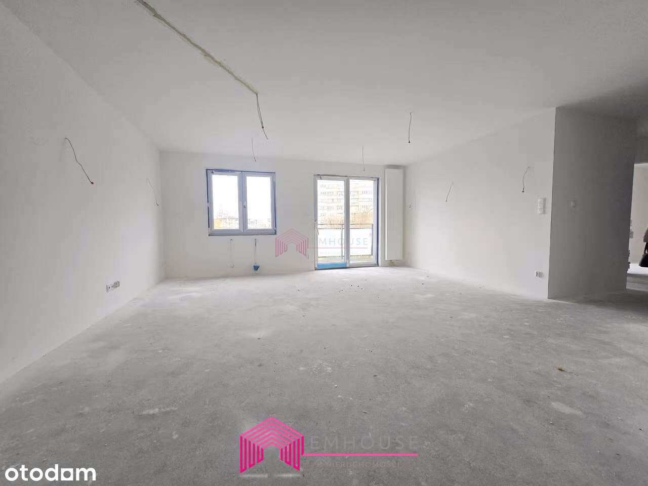 Duże 3 pokojowe mieszkanie z dwoma balkonami, stan deweloperski - Pełny obrazek: 4/11