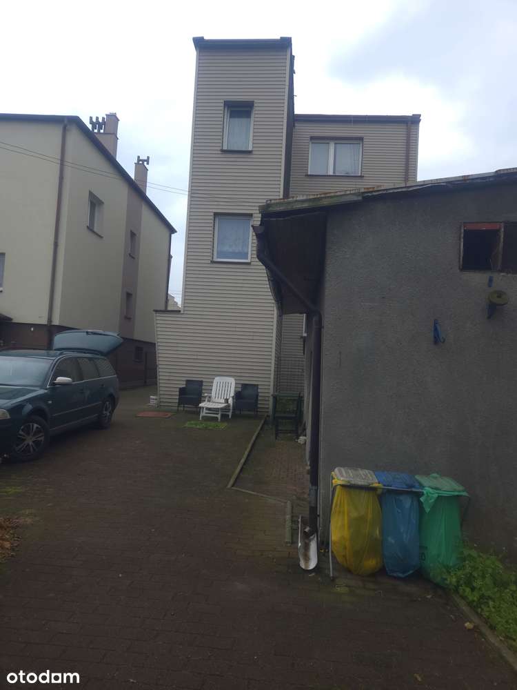 Sprzedam duży dom - gotowa inwestycja pod wynajem pracowniczy - Pełny obrazek: 2/11