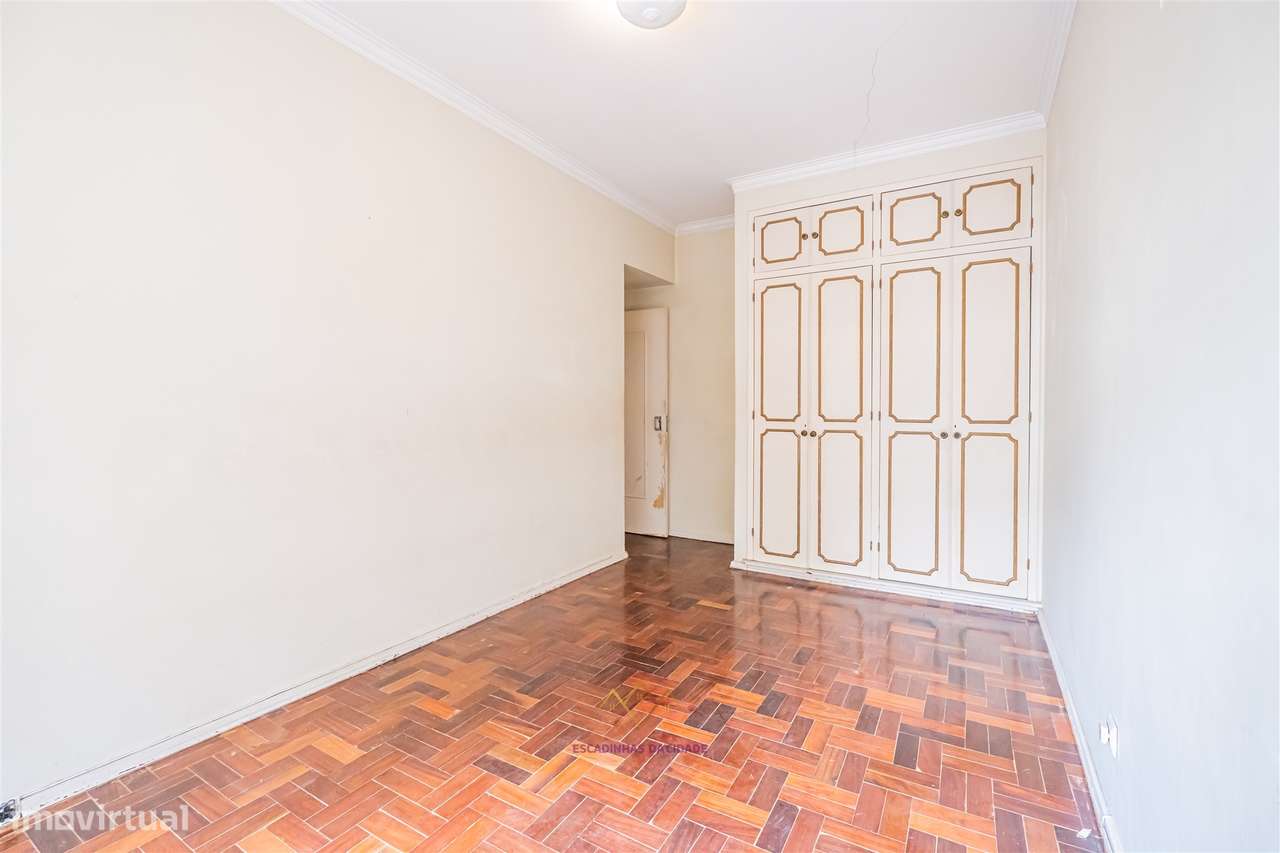 T3 com 2 Salas: o espaço ideal para a sua família crescer com conforto-5