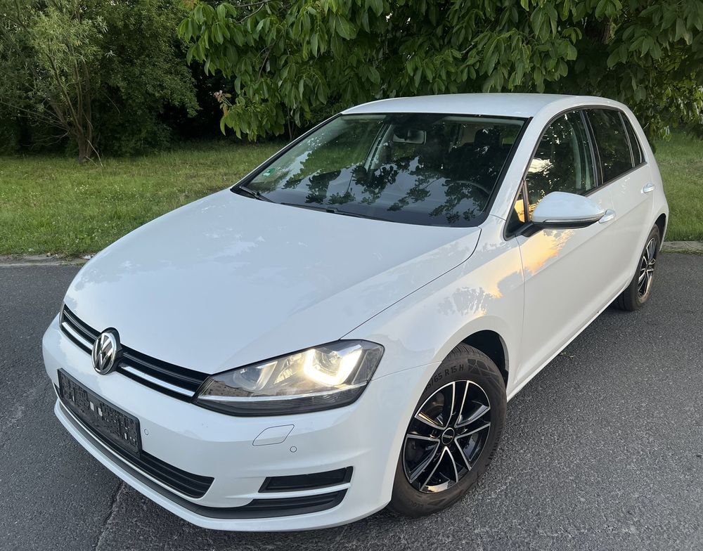 Volkswagen Golf VII [2012 - 2020] 1.2 TSI BlueMotion Technology Style 2015