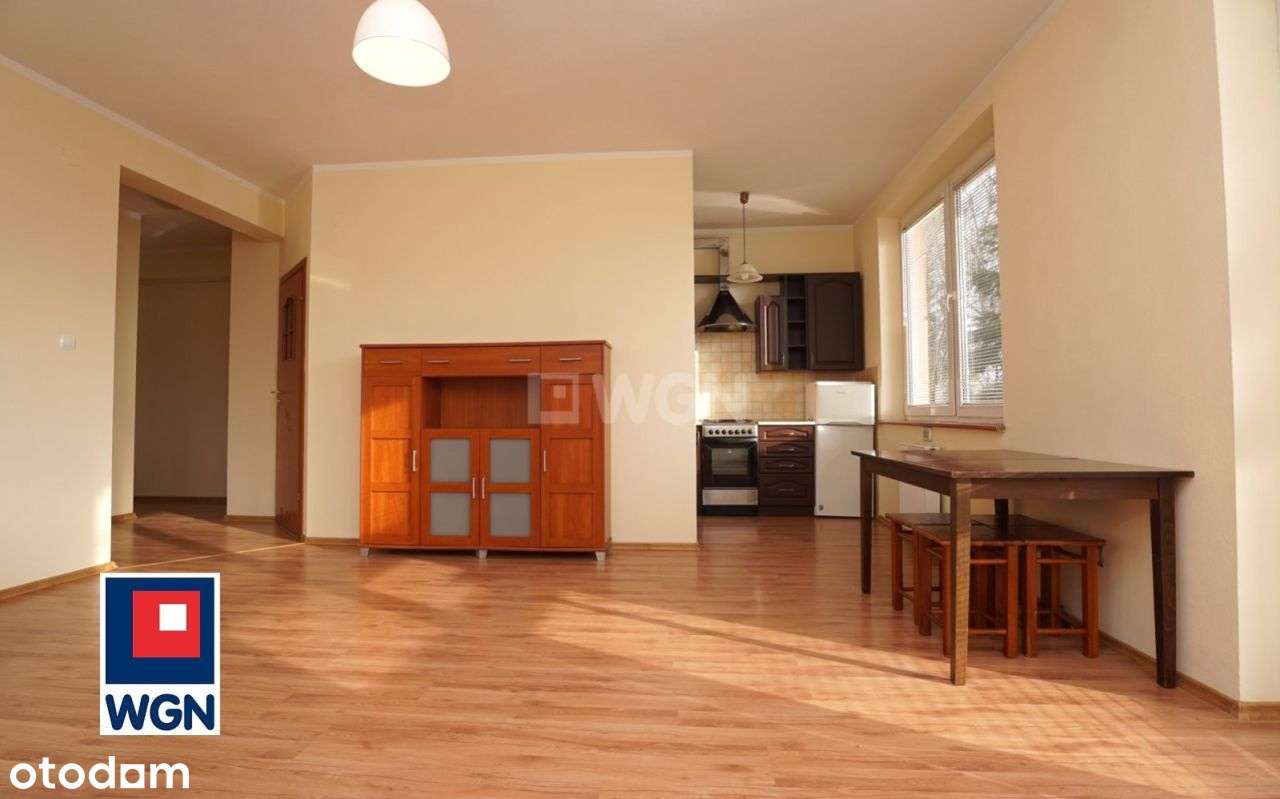 Mieszkanie z dużym tarasem.-10