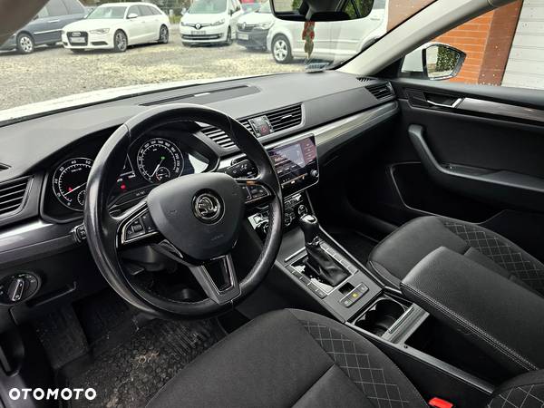 Skoda Superb 1.4 TSI ACT Active DSG - 8