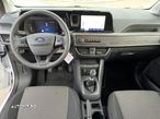 Ford Tourneo Courier - 13