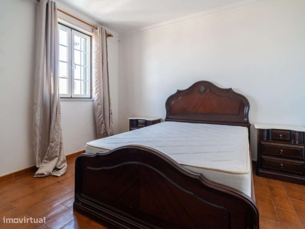 Apartamento T2+1 com Vista Mar a 2 passos da praia da Nazaré-18