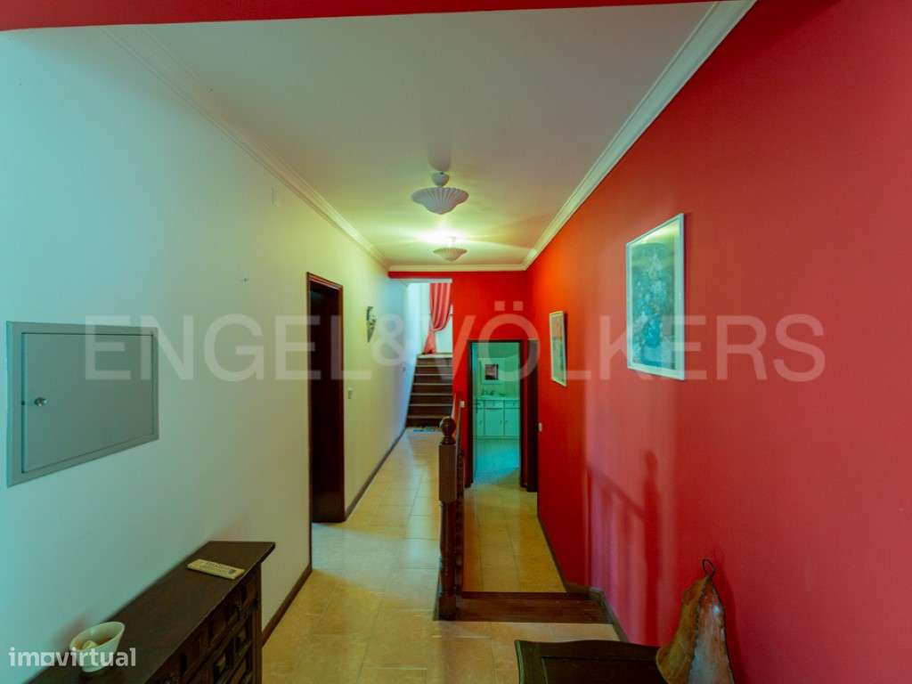 Moradia T3 com Piscina e Jardim em Tavira-14