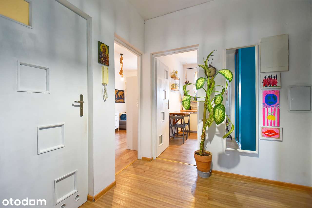 Przestronne 2 pokoje | Loggia | Garaż | Cisza w samym Centrum!-15