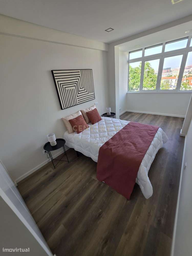 Apartamento T3 Novo em Benfica | varanda aberta | suite | 2 elevadores-27