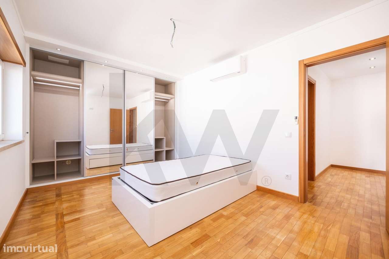 Apartamento T4  – Garagem e Churrasqueira - Alto dos Barreiros, Santa-16