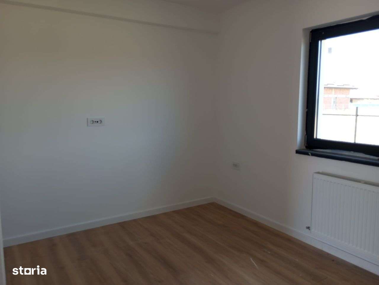 Casa 4 camere, 400 mp curte, Balotesti, str. Lahovari 90G-12