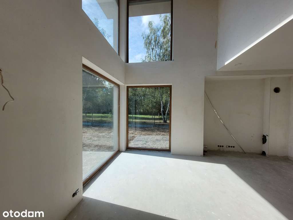 Nowoczesna Elegancja i Przestrzeń: Dom "Riwiera 3"-10