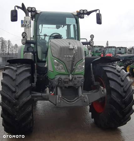 Fendt 718 Vario Profi - 11