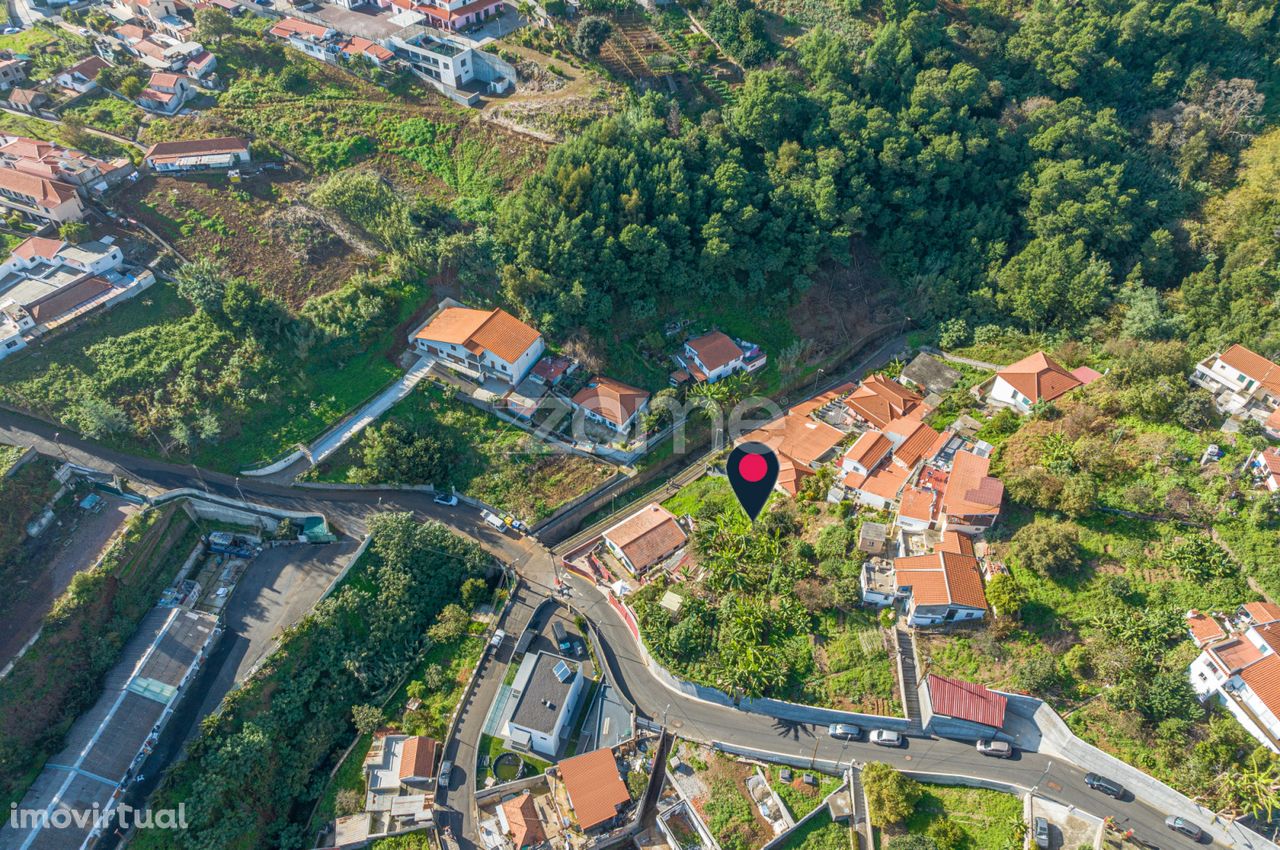 Terreno Urbano em Santo António, Funchal