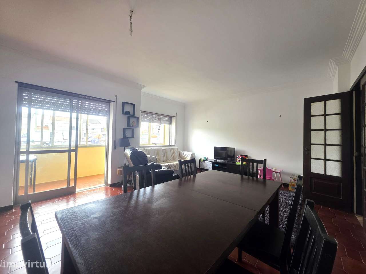 Simpático Apartamento T2 em andar de Moradia-25