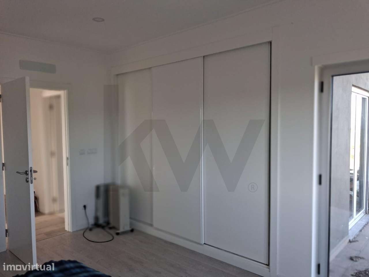 Venda moradiia T3 com terreno de 11.520m2, Isolada com piscina em A-32