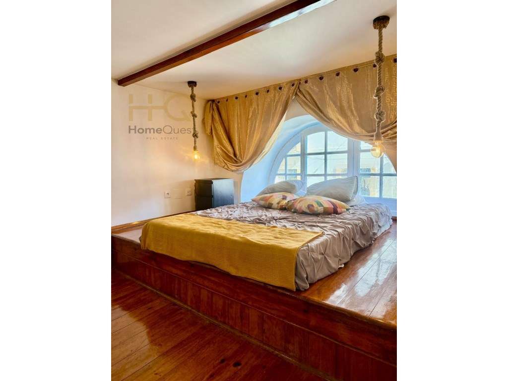 Apartamento T1 Duplex Remodelado na Costa do Castelo - Lisboa - Grande imagem: 4/34