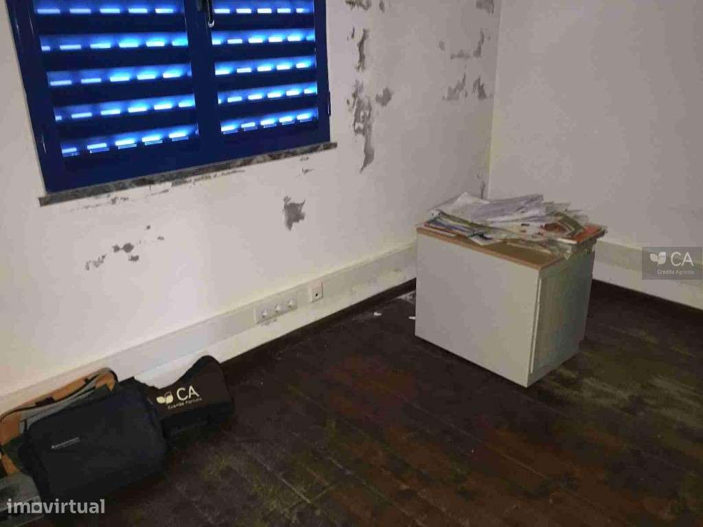 Armazem Industrial em Vale de Santiago - Grande imagem: 4/9