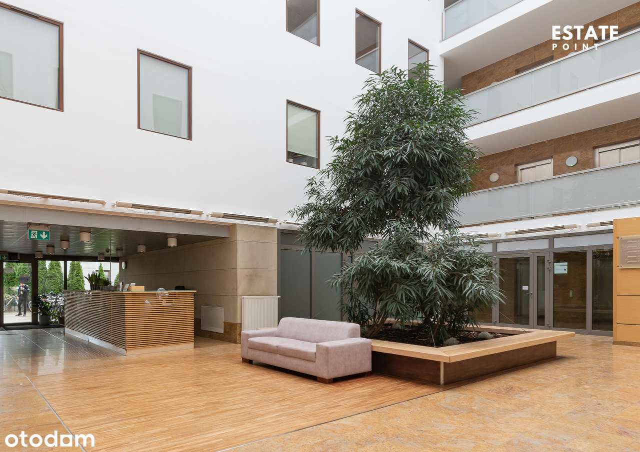 Eleganckie mieszkanie z garderobą i dwiema łazienkami-11