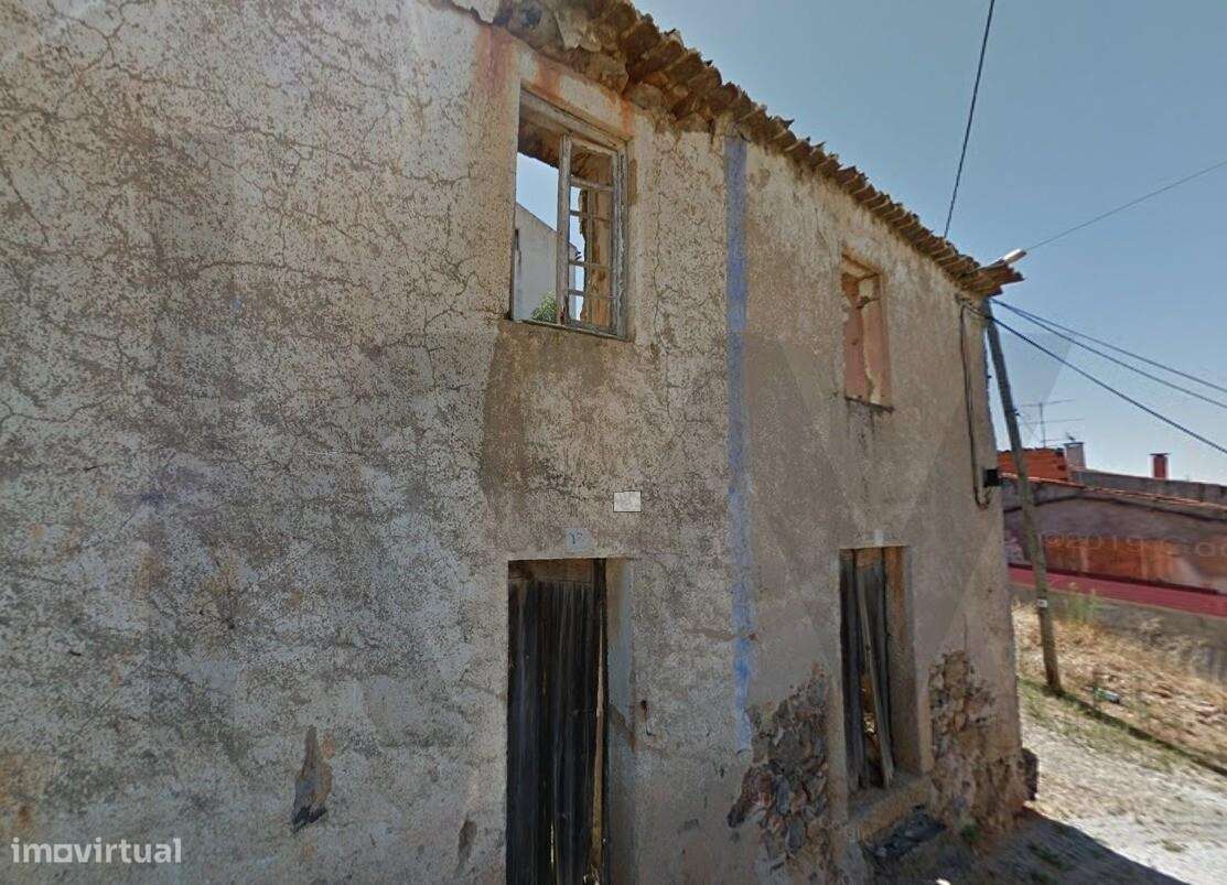 Edifício em ruínas - Grande imagem: 3/6