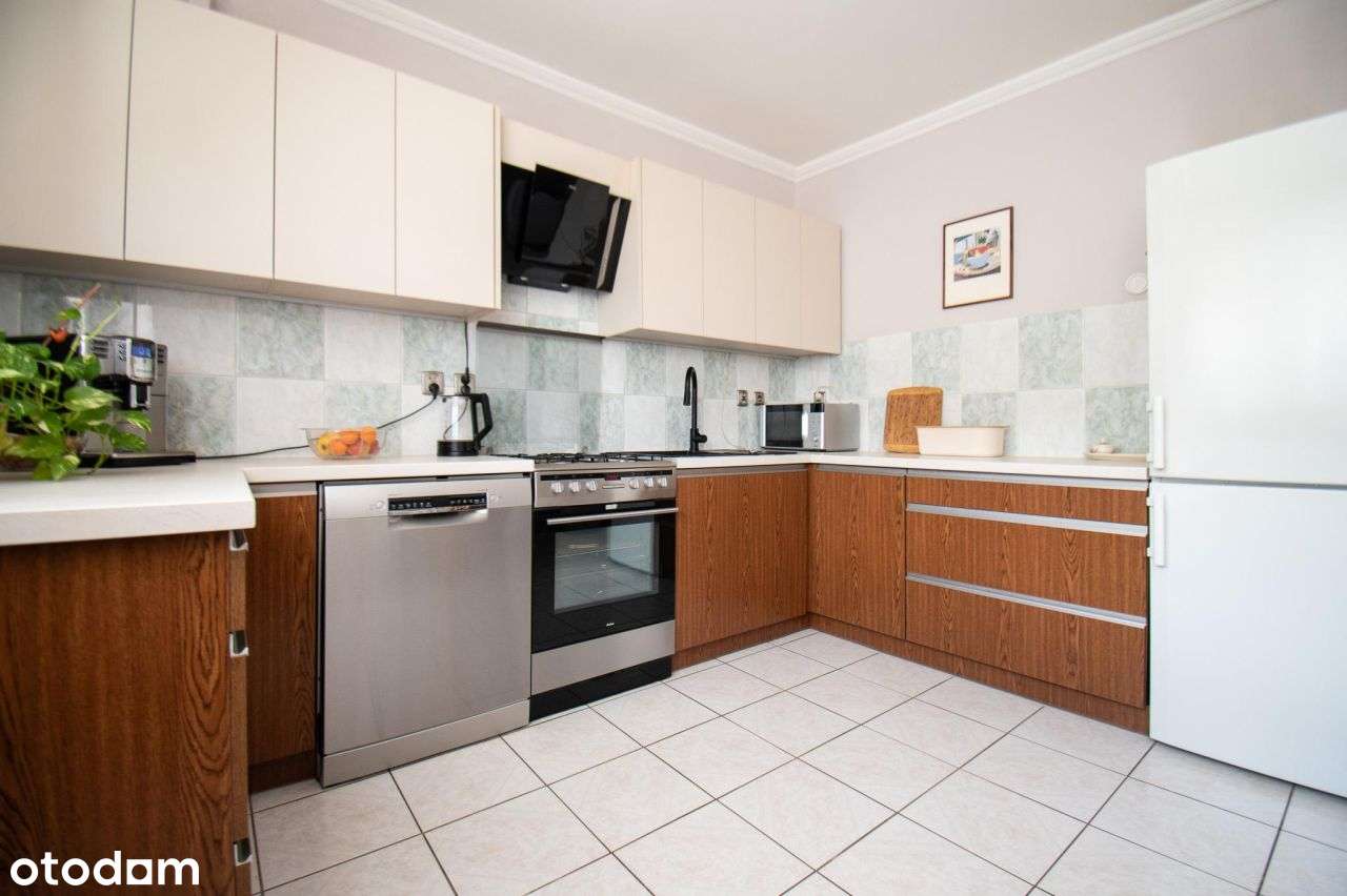 Bardzo zadbany, z dużym garażem, bez prowizji-10