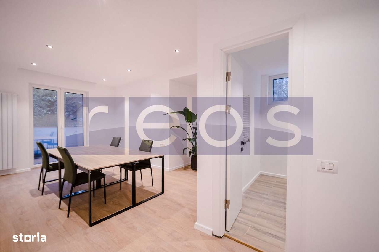 APARTAMENT DE VÂNZARE 4 CAMERE ZONA CENTRALĂ + TERASĂ 40MP - Imagine principală: 4/11