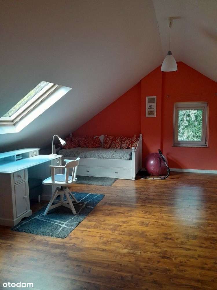 Różany Potok - dom w atrakcyjnym położeniu-8