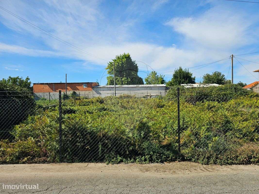 Terreno  para venda - Grande imagem: 2/13