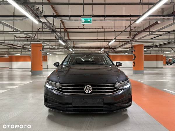 Volkswagen Passat 1.5 TSI EVO Essence DSG - 3