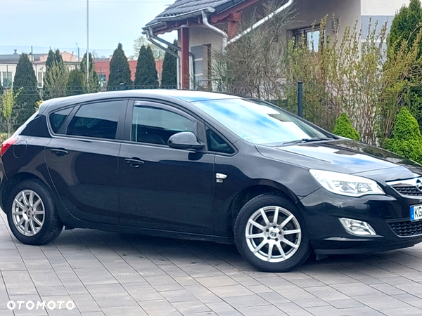 Opel Astra 1.4 ECOFLEX Design Edition - 15