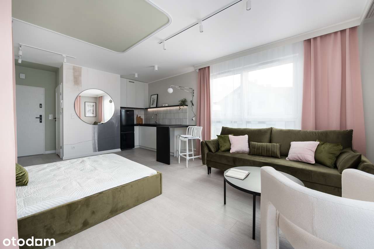 Nowoczesna kawalerka z dużym balkonem w spokojnej okolicy :) - Pełny obrazek: 1/9