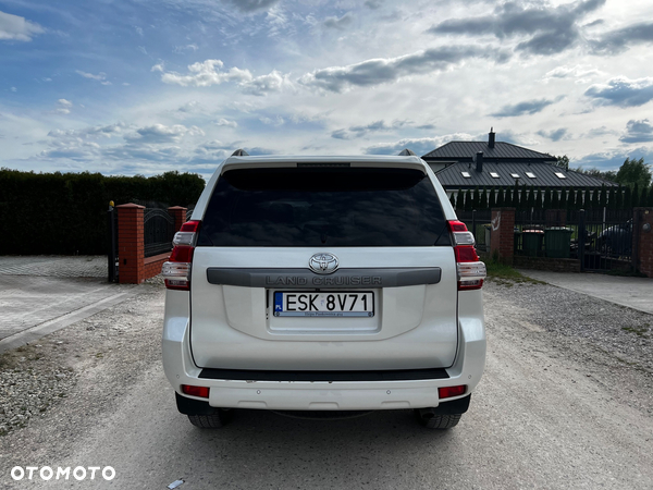 Toyota Land Cruiser LC 2.8 D-4D Prado - 4