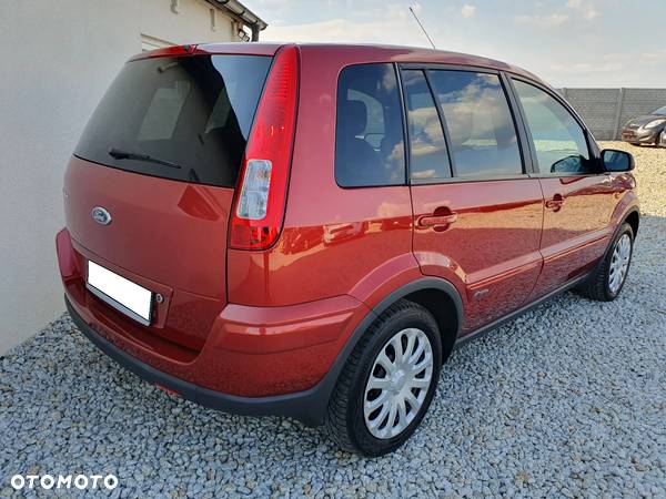 Ford Fusion 1.6 + - 2