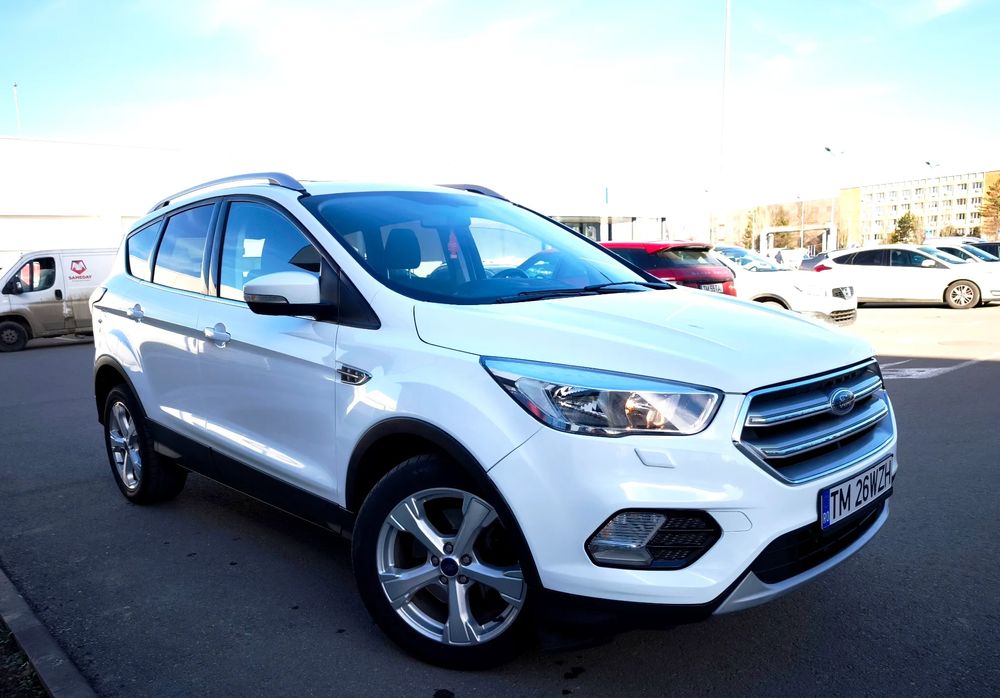 Ford Kuga II [2012 - 2019] 1.5 TDCi 2x4 Aut. Titanium 2017
