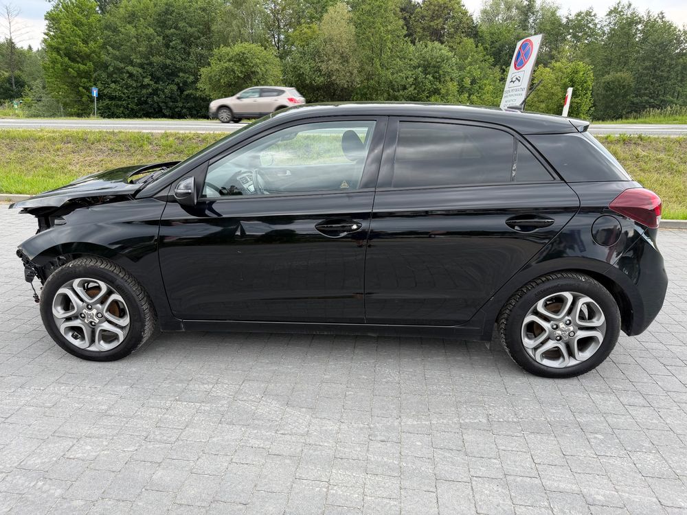 Hyundai i20 II blue 1.2 Pure 2019
