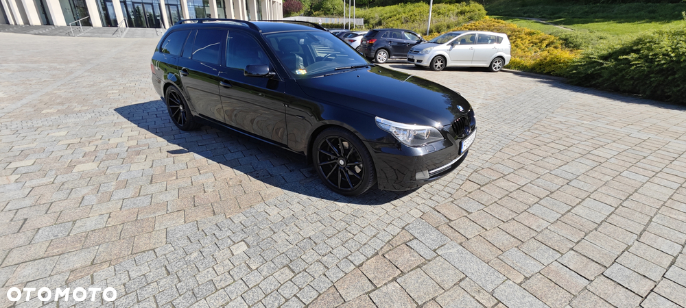 BMW Seria 5 520d Touring Edition Exclusive - 11