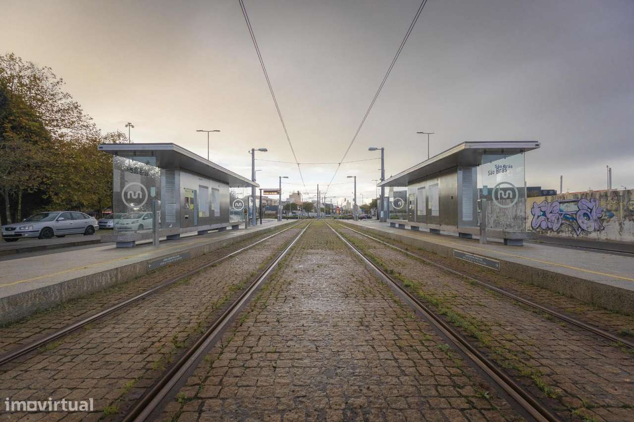 Andar Moradia T3 – Rés do Chão Totalmente Remodelado-34