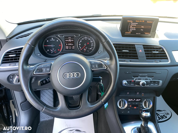 Audi Q3 2.0 TDI quattro S tronic - 36