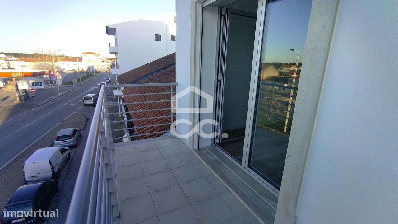 Apartamento tipo T-1+1 no centro da Vila de Pataias!-16