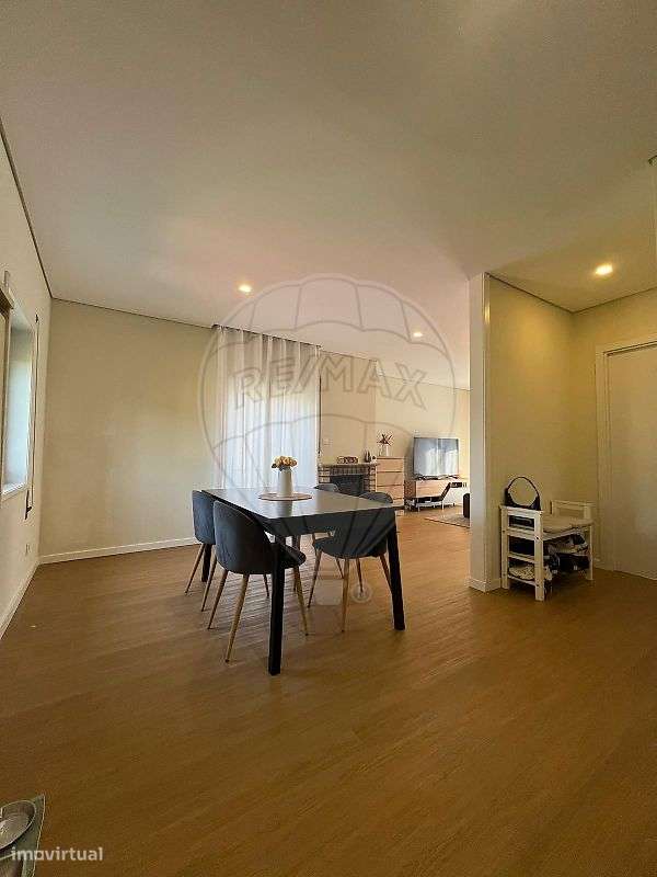 Moradia T2 para venda-7