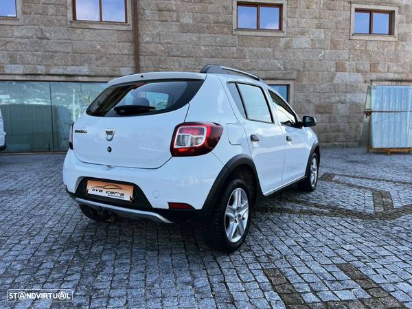 Dacia Sandero Stepway TCe 100 Prestige - 11