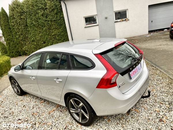 Volvo V60 D2 Kinetic - 10