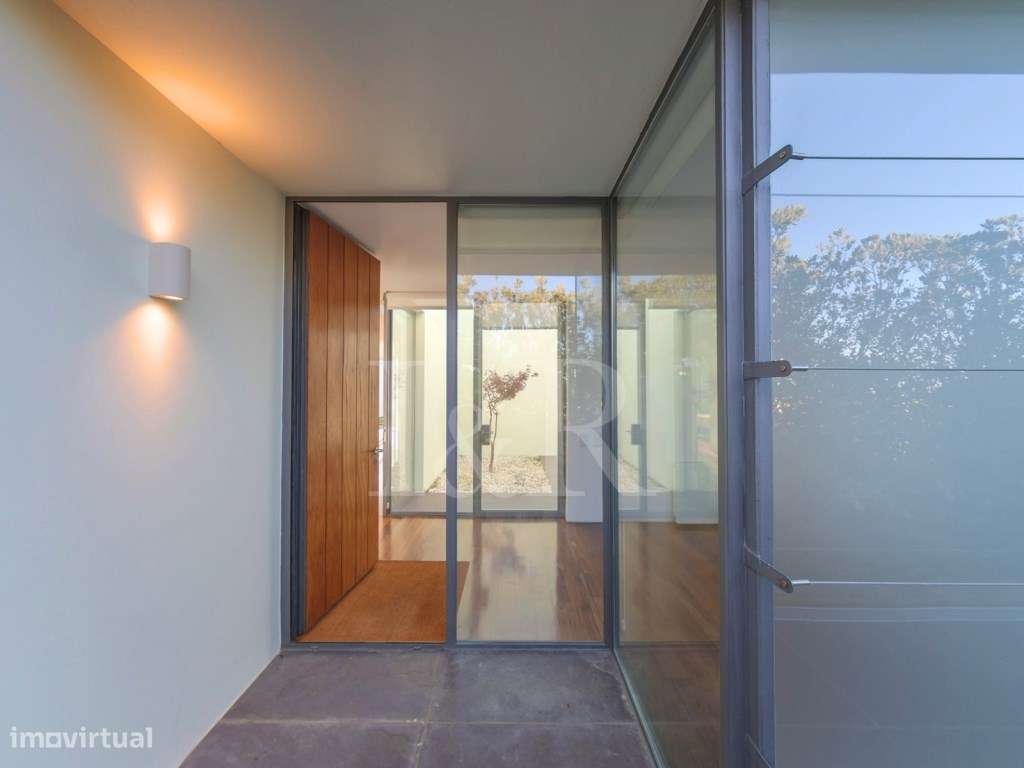 Moradia T4 com jardim e piscina junto à Lagoa de Óbidos-6