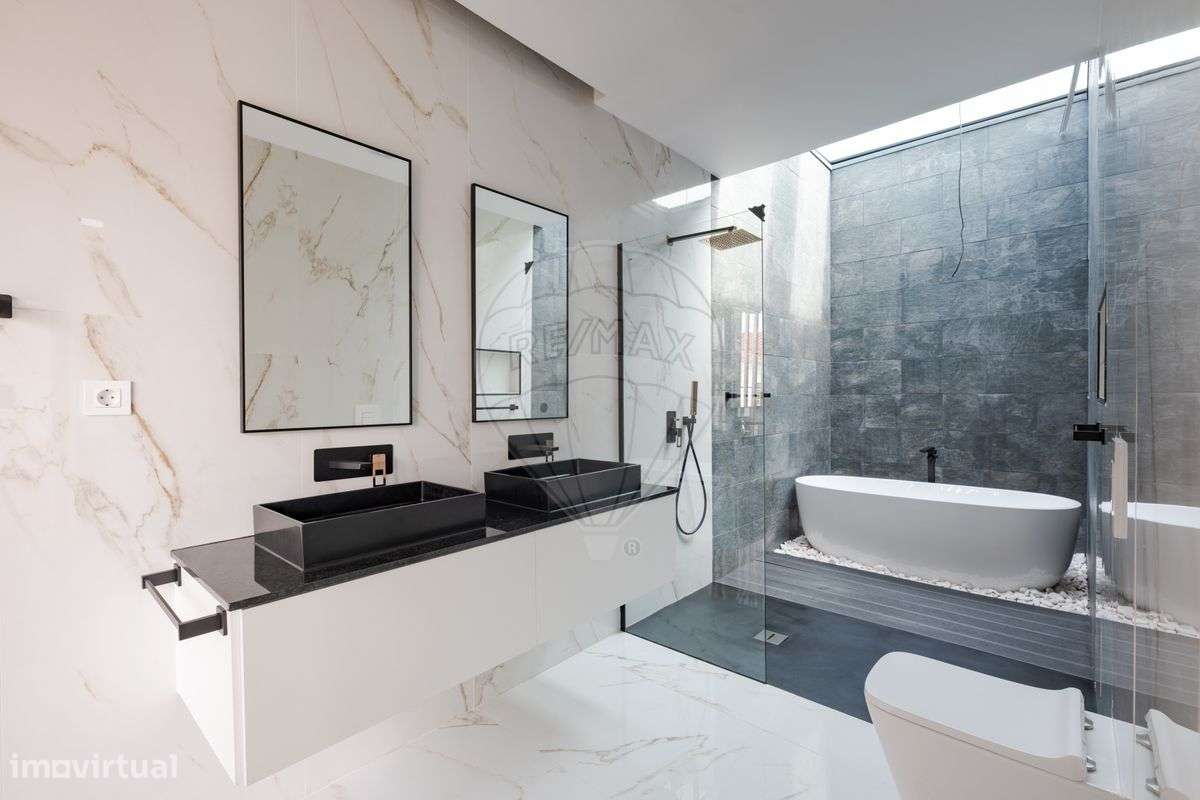 Moradia T4 para venda-32