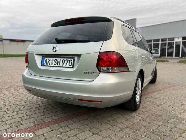 Volkswagen Golf 1.6 Comfortline - 9