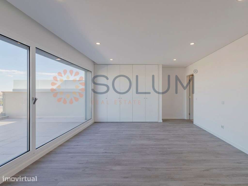 Duplex T5 novo com 3 suites - Montijo-12