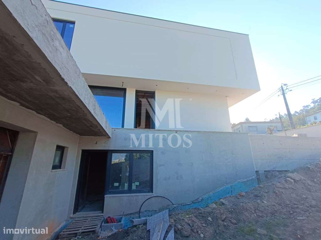 Moradia T3+2 para venda em Cossourado - Barcelos - Grande imagem: 5/25